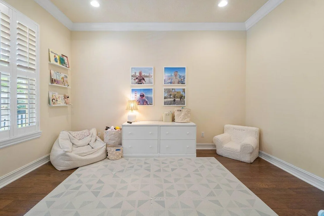 Photo of 124 W Bay Cedar Circle