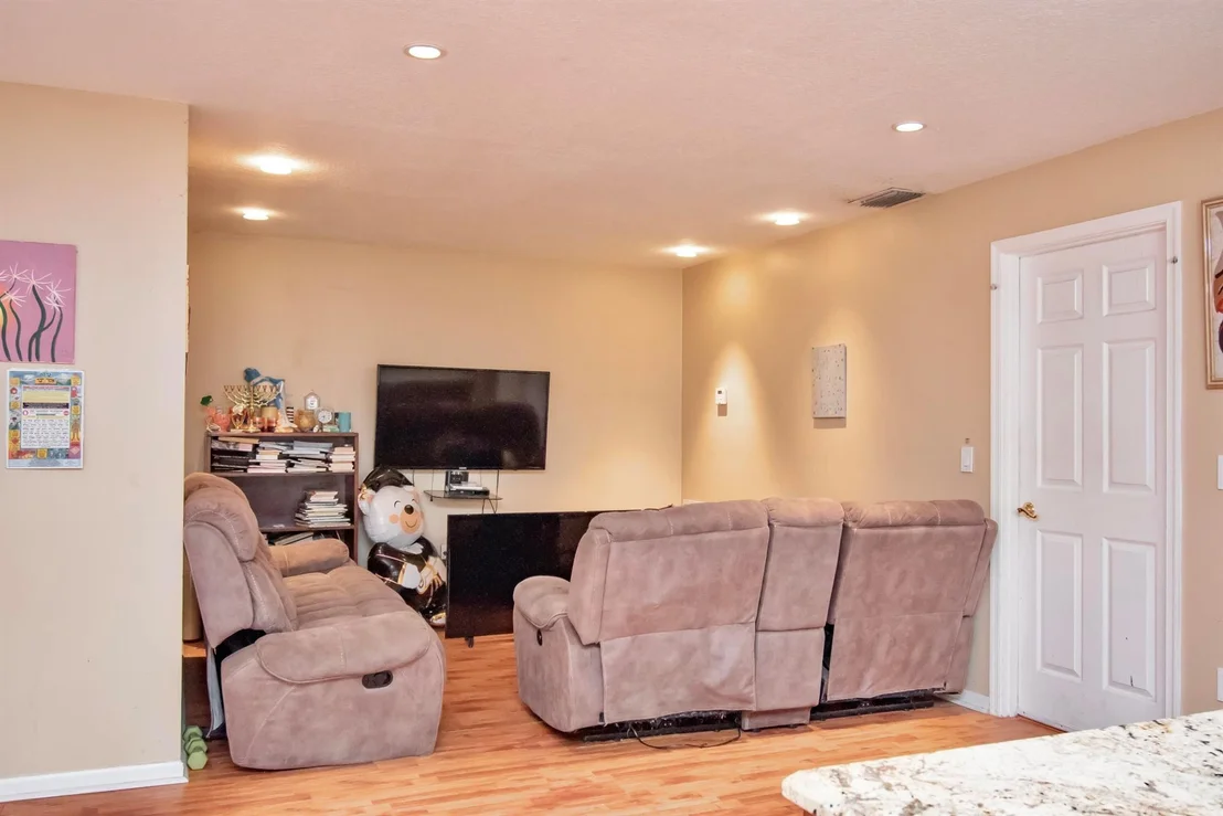 Photo of 7455 San Clemente Place