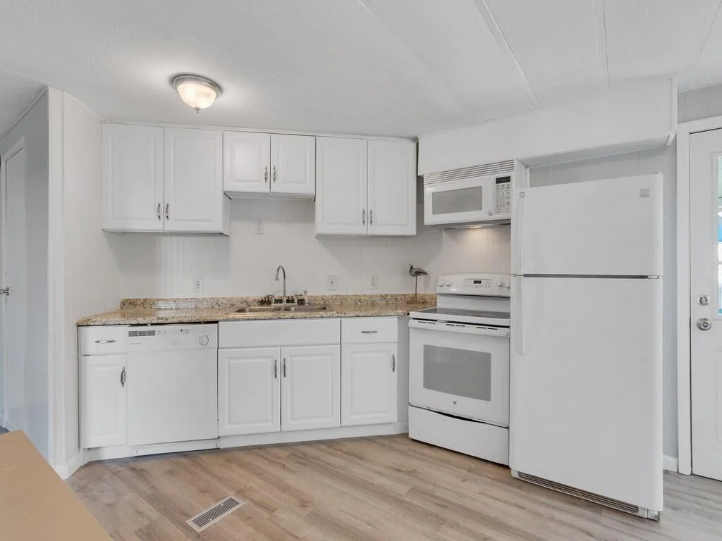 Photo of 1033 Oriole Circle