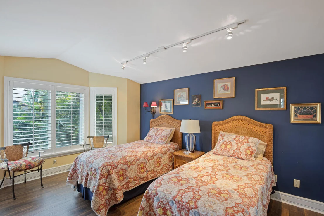 Photo of Unit 2 at 121 Nautical Way