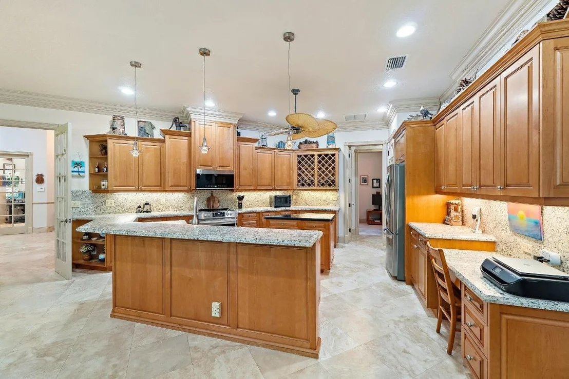 Photo of 16490 130th Avenue N