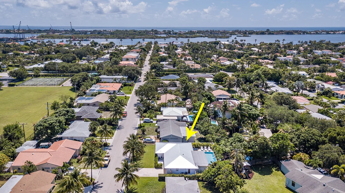 Photo of 344 Edmor Road