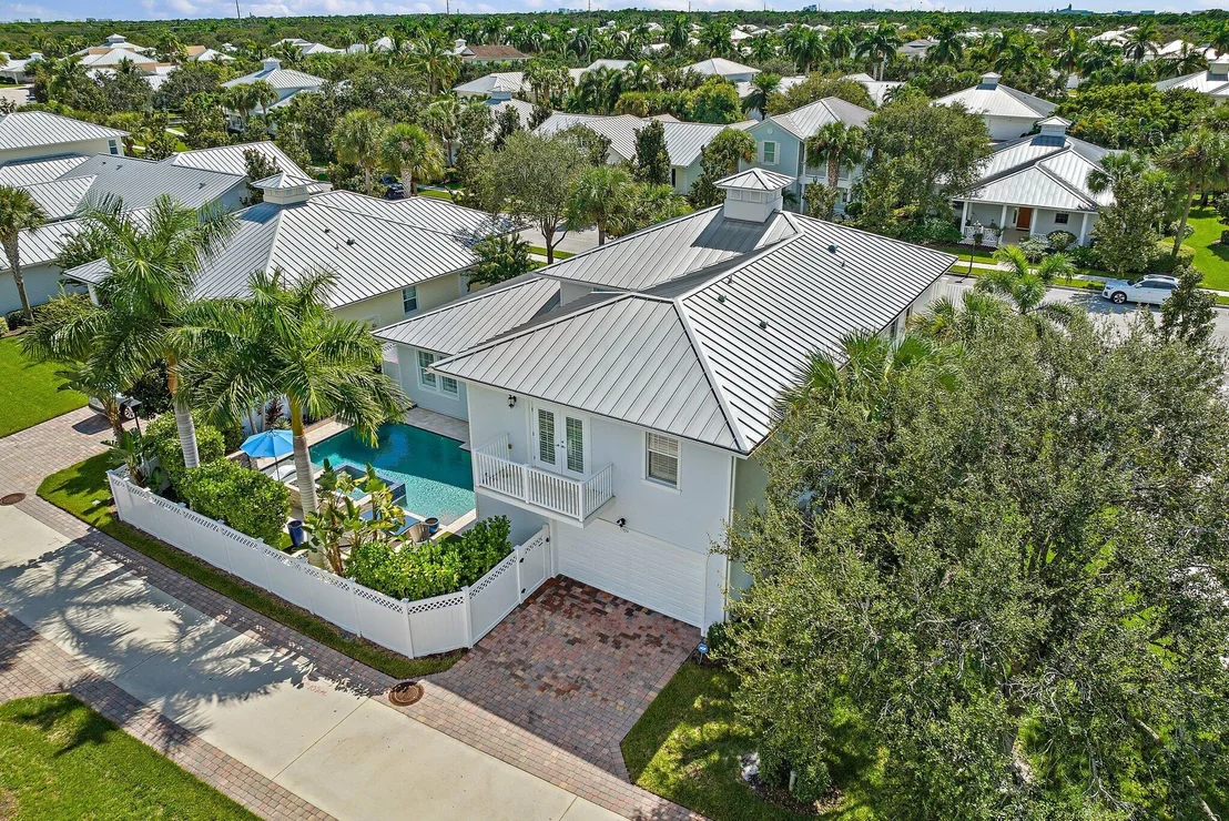 Photo of 1169 Tropical Drive