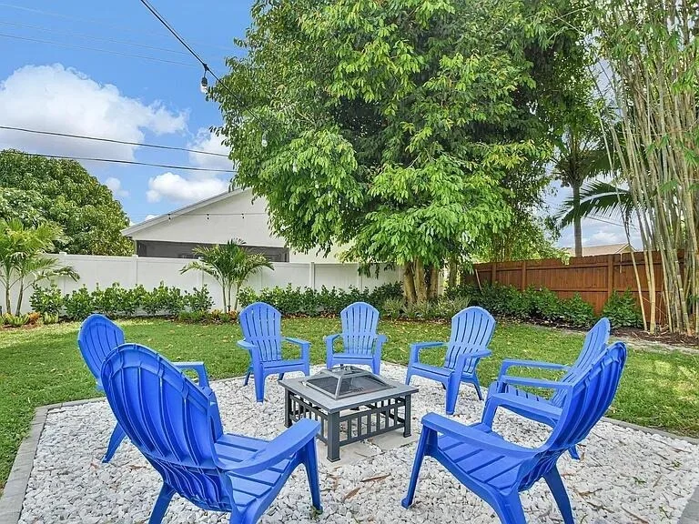 Photo of 803 BLUEBIRD Drive