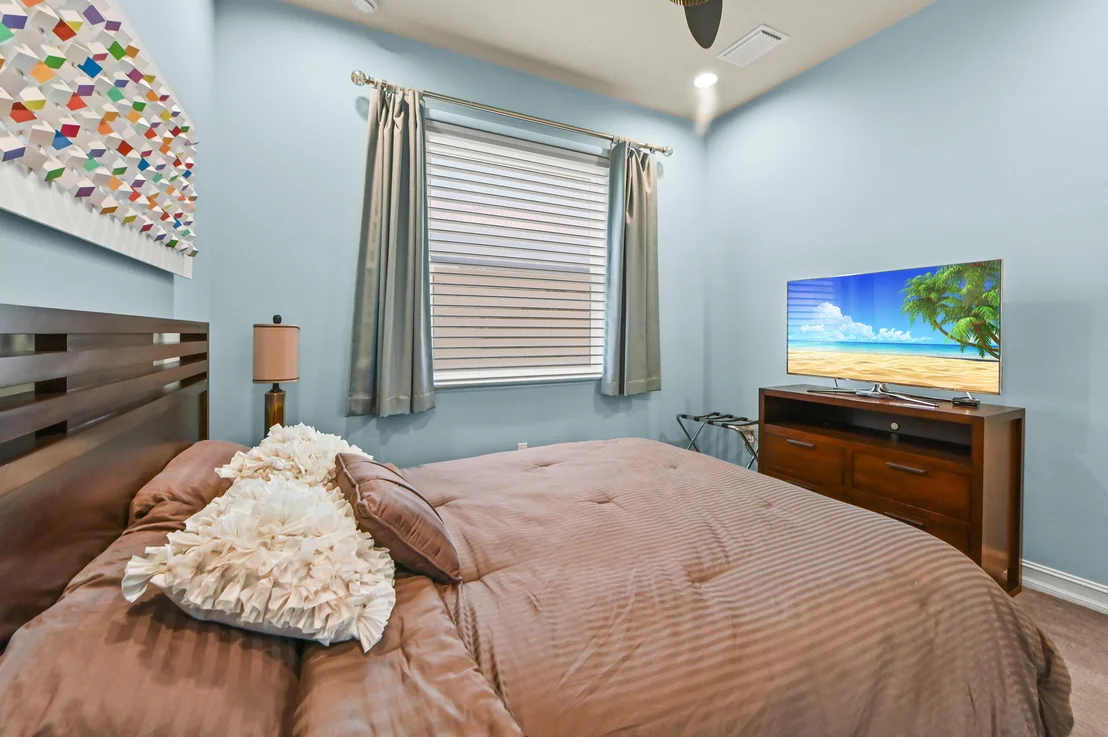 Photo of 10540 Whitewind Circle