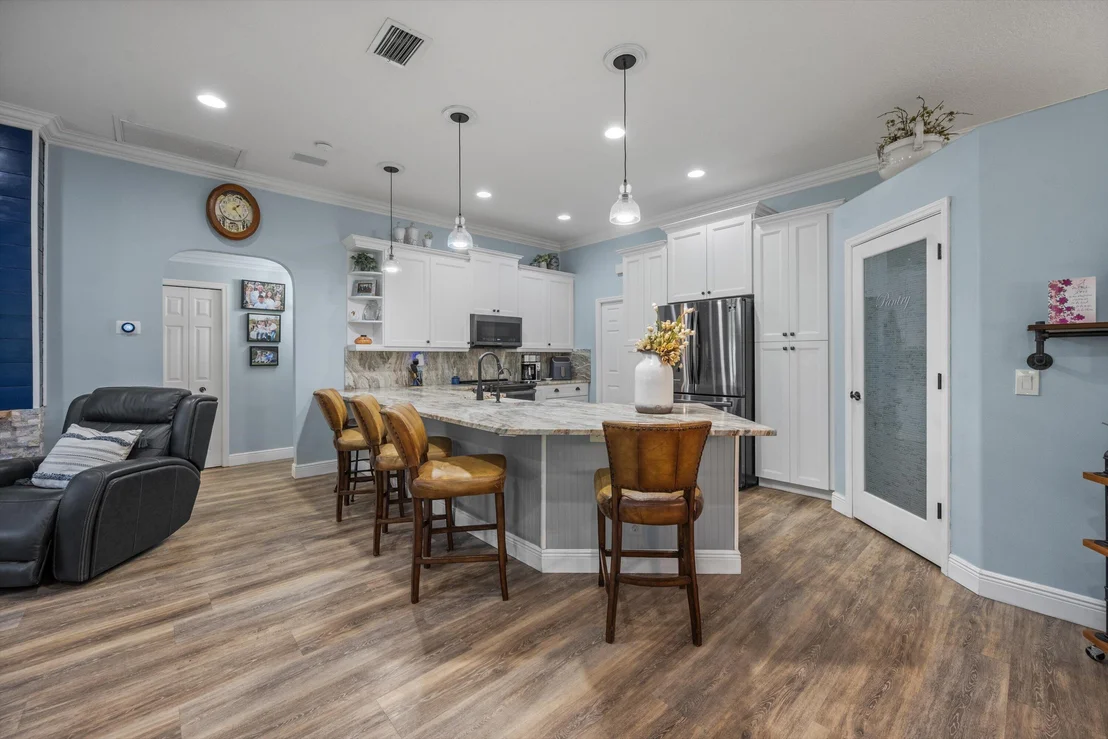 Photo of 2558 Palm Deer Drive