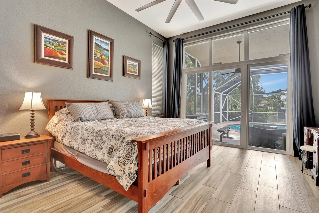 Photo of 5648 NW 100th Way