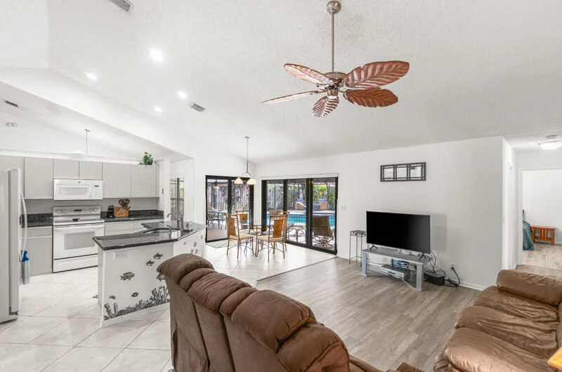 Photo of 6016 Sunberry Circle