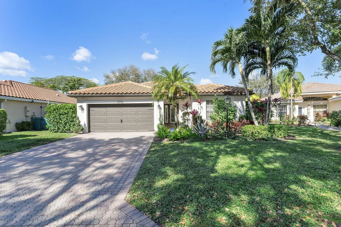 Photo of 5736 NW 48th Drive
