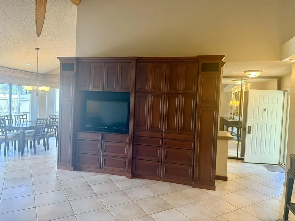 Photo of 232 E River Park Drive