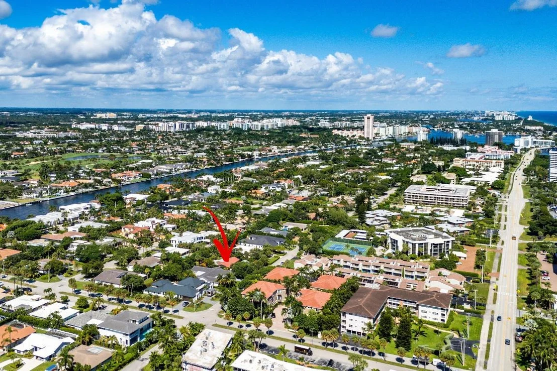 Photo of 2301 Banyan Road