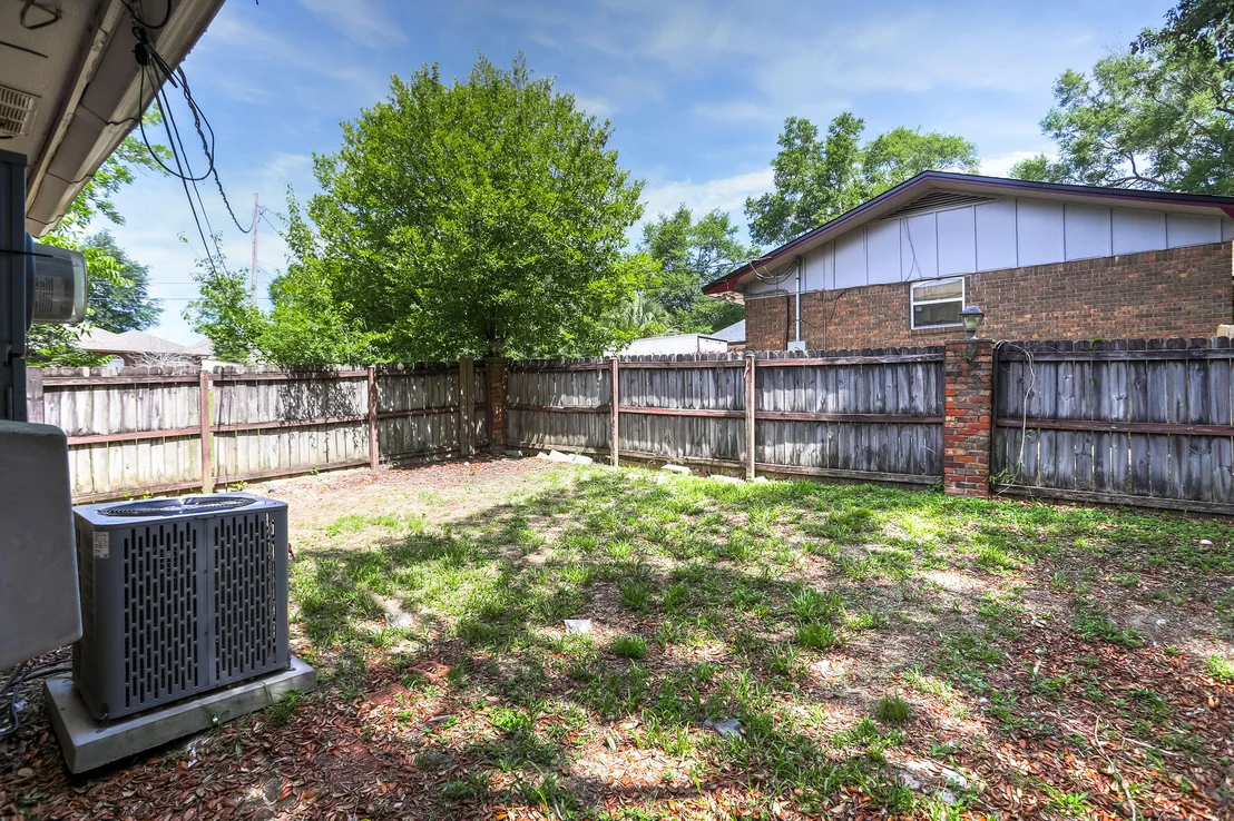 Photo of 5572 Andromeda Drive
