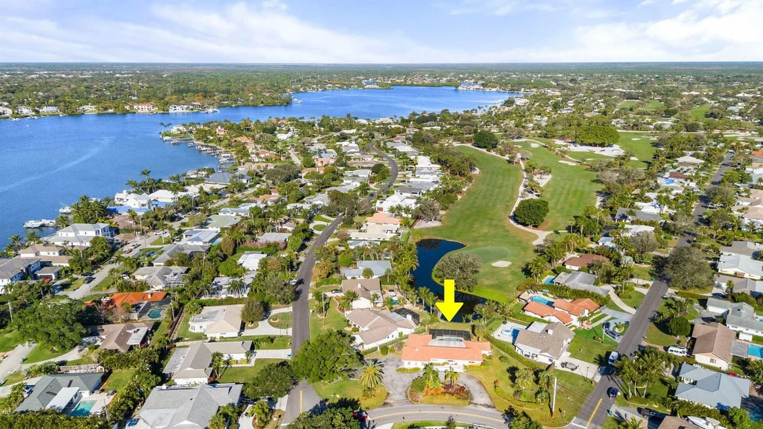 Photo of 42 Golfview Drive