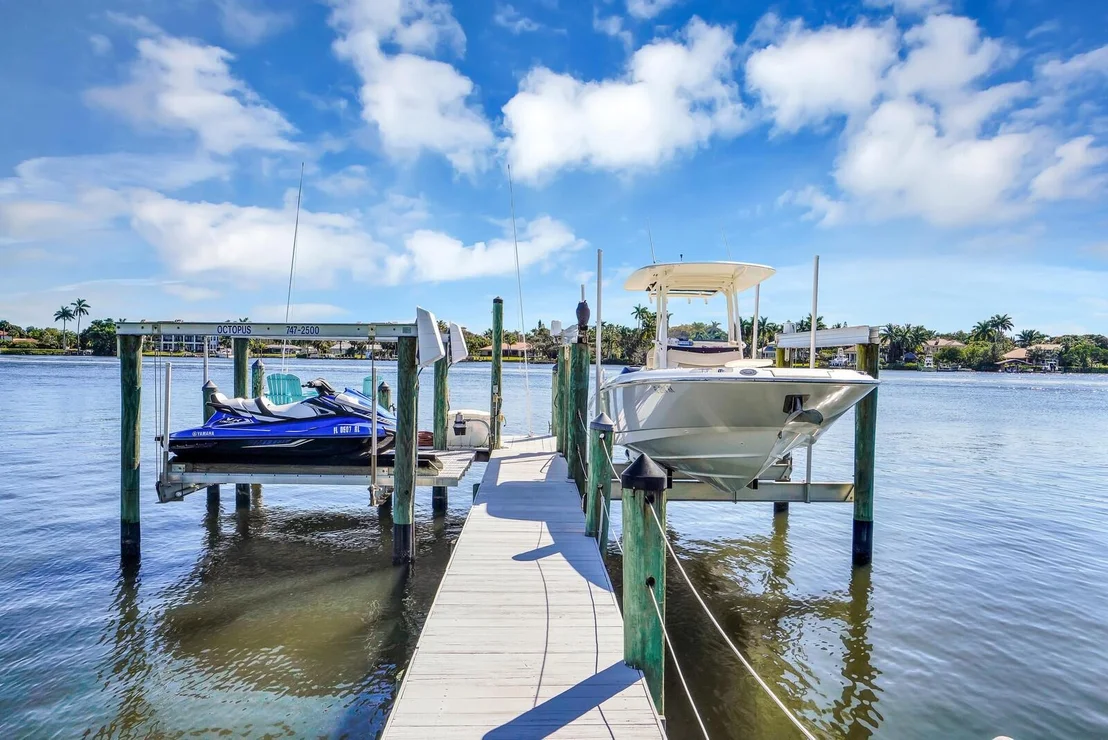 Photo of 5438 Pennock Point Road
