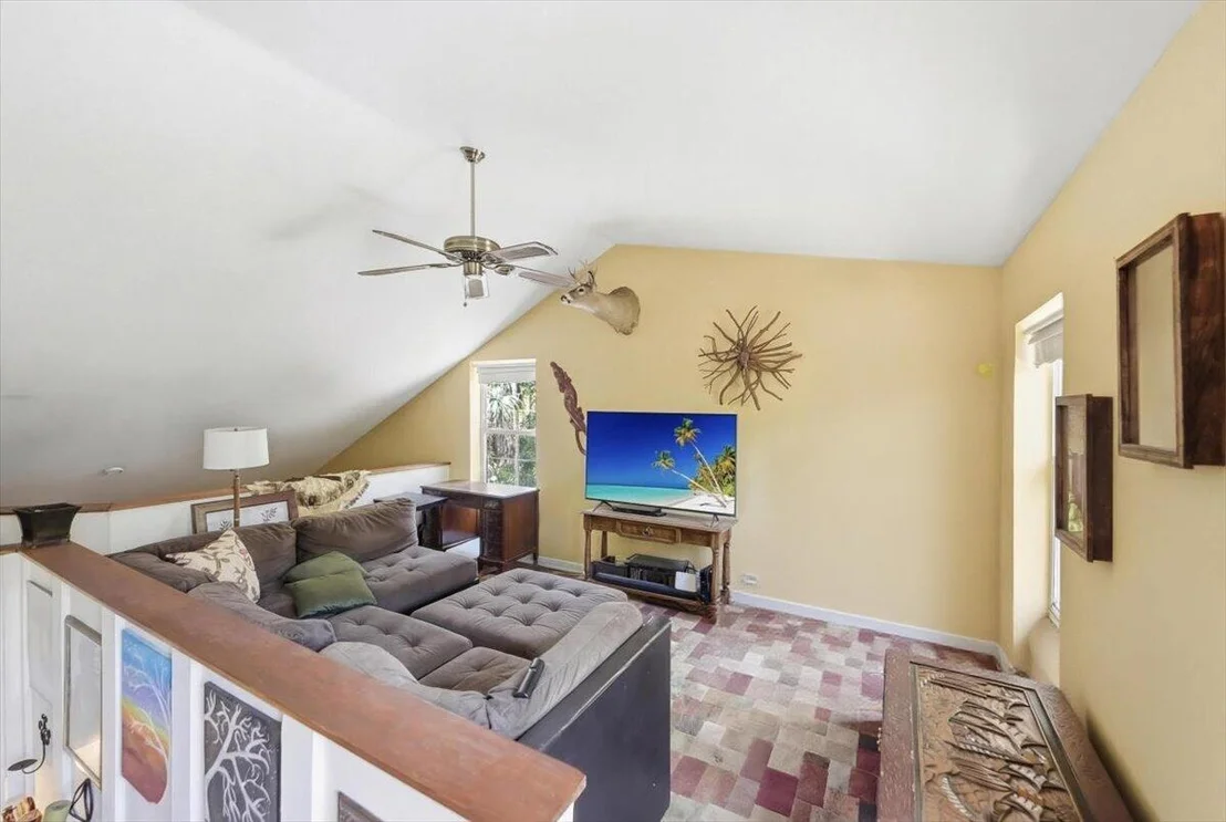 Photo of 6423 Riverland Drive