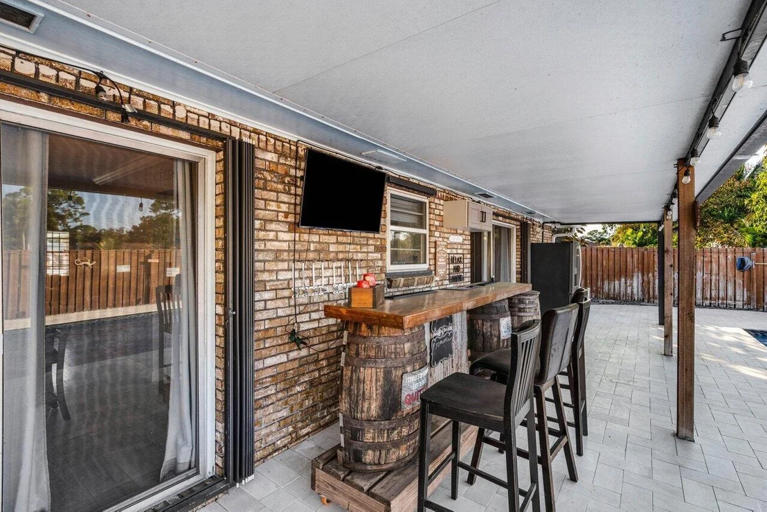 Photo of 7351 Canal Drive