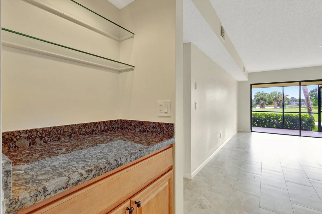 Photo of Unit C at 801 Pinecrest Circle