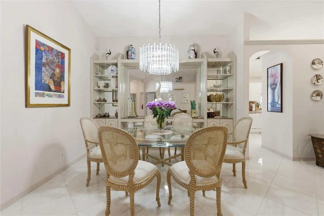 Photo of 6755 Viale Elizabeth
