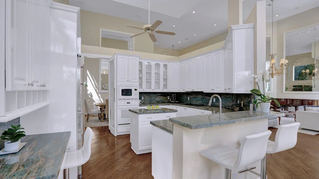 Photo of 2760 Pinehurst