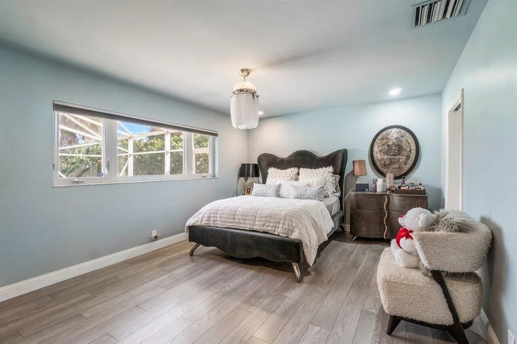 Photo of 980 Marble Way