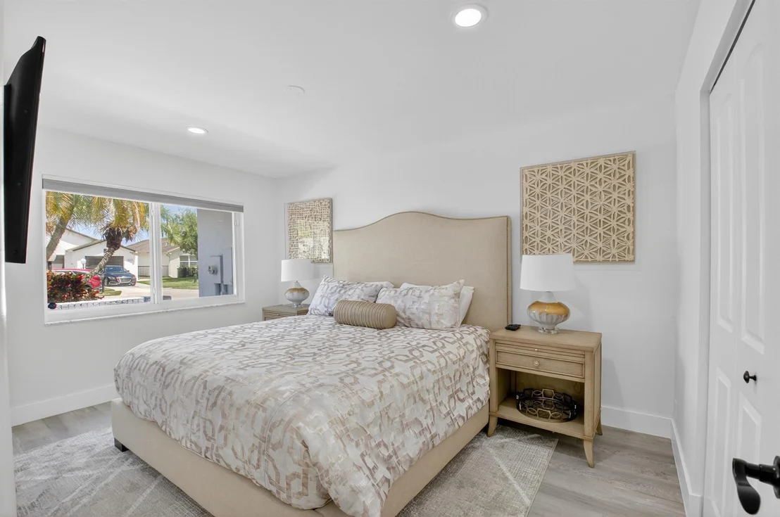 Photo of 9156 Pine Springs Drive