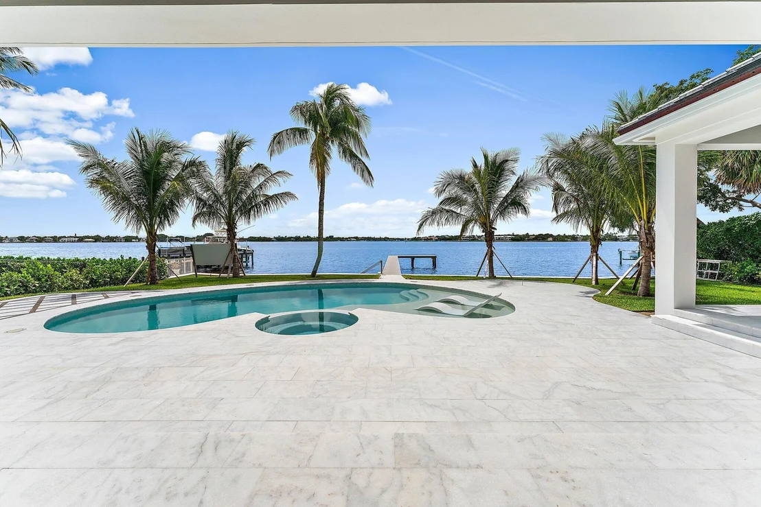 Photo of 21 Bay Harbor Road