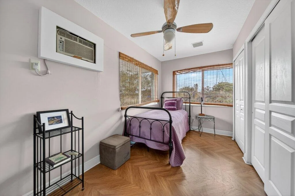 Photo of 3712 E Mockingbird Hill