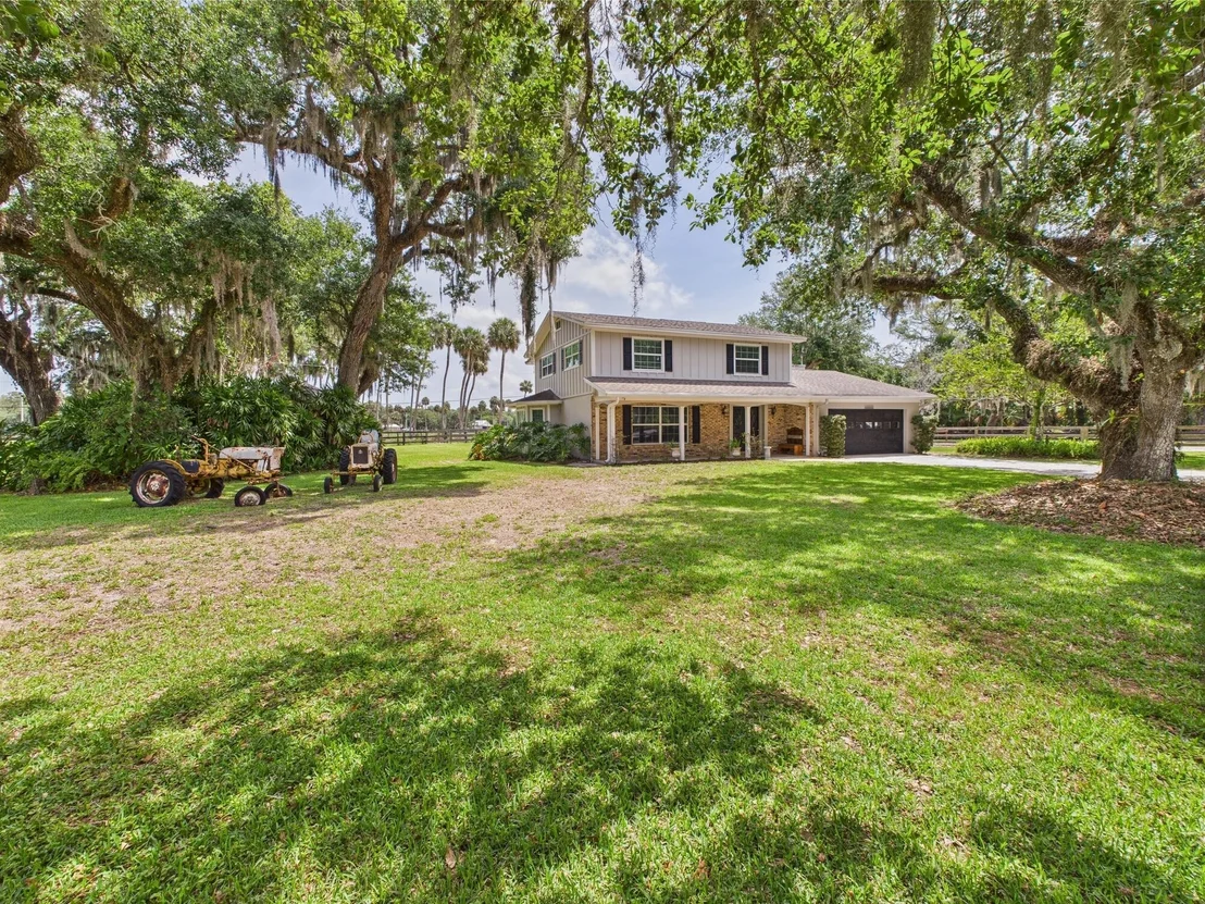 Photo of 2045 SW 18th Lane