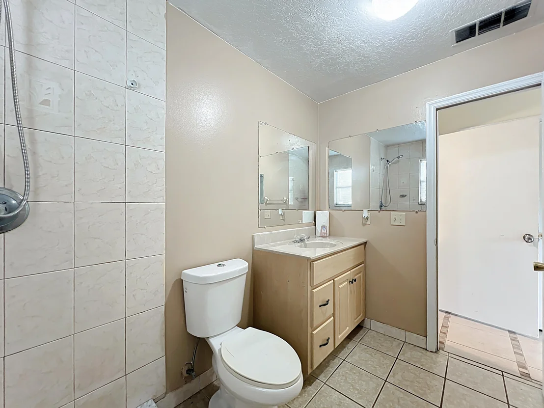 Photo of 50 Cedar Road