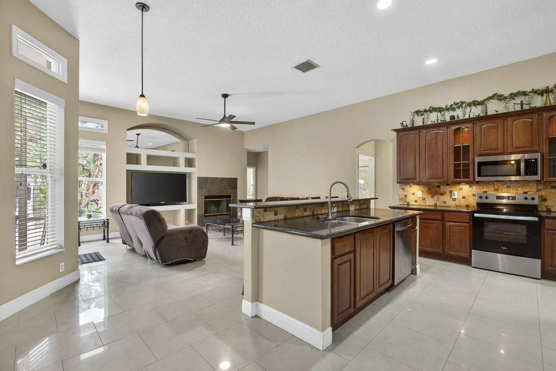 Photo of 17044 N 72nd Rd Road N