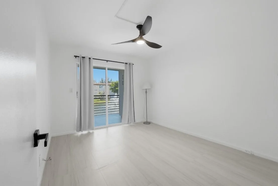 Photo of Unit B2 at 1805 Eleuthera Point