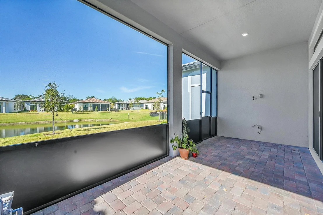 Photo of 8167 Juniper Drive