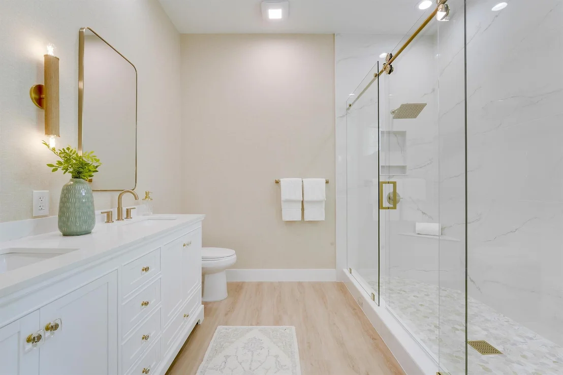Photo of 3419 Greenway Drive