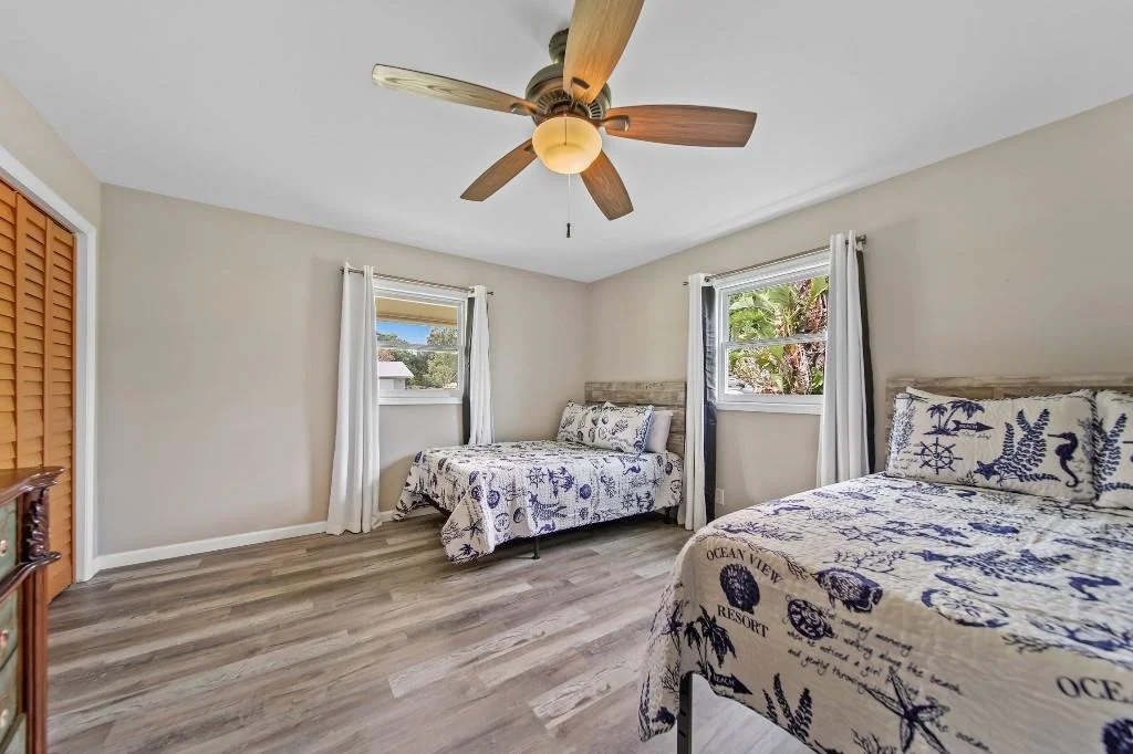 Photo of 6275 SE Thomas Drive