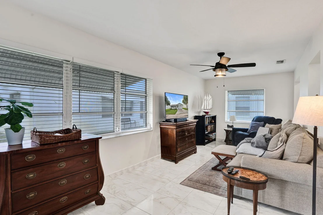 Photo of 2012 SW 18TH Drive