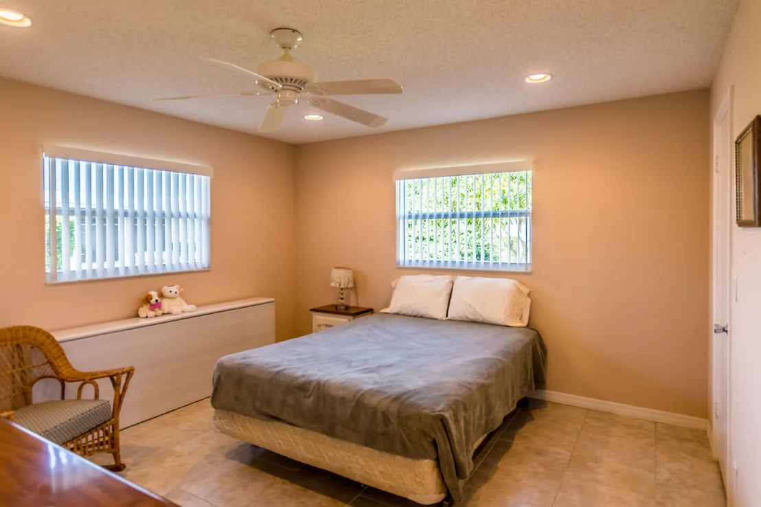 Photo of 2104 Campanelli Boulevard