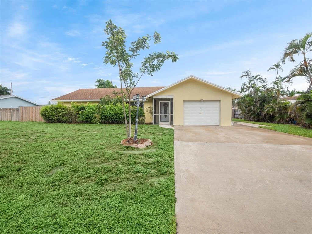Photo of 3059 Tropical Trail