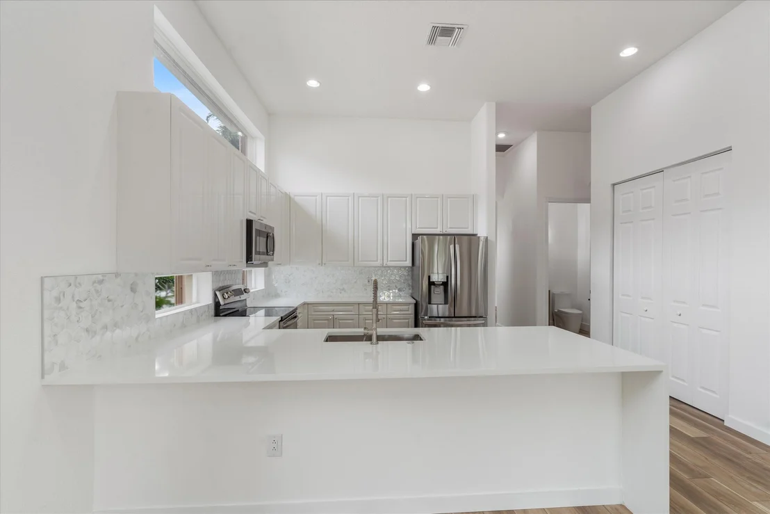 Photo of 6830 FIJI Circle