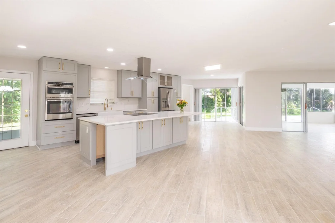 Photo of 3441 SE Court Drive