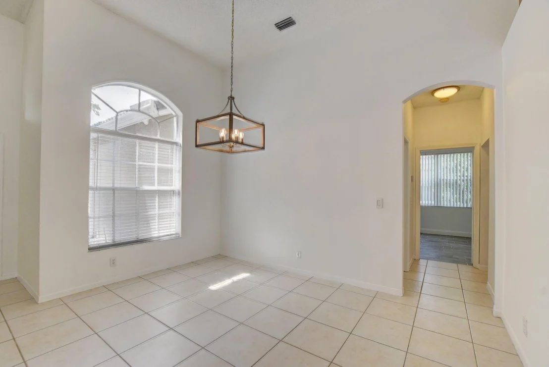 Photo of 10312 Lexington Estates Boulevard