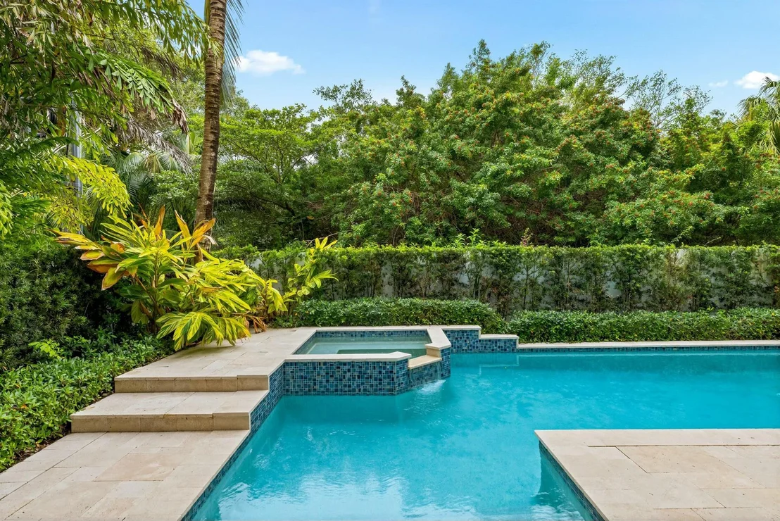 Photo of 970 Lago Mar Lane