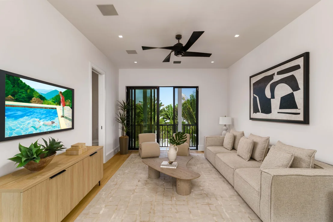 Photo of 720 NW 3rd Avenue