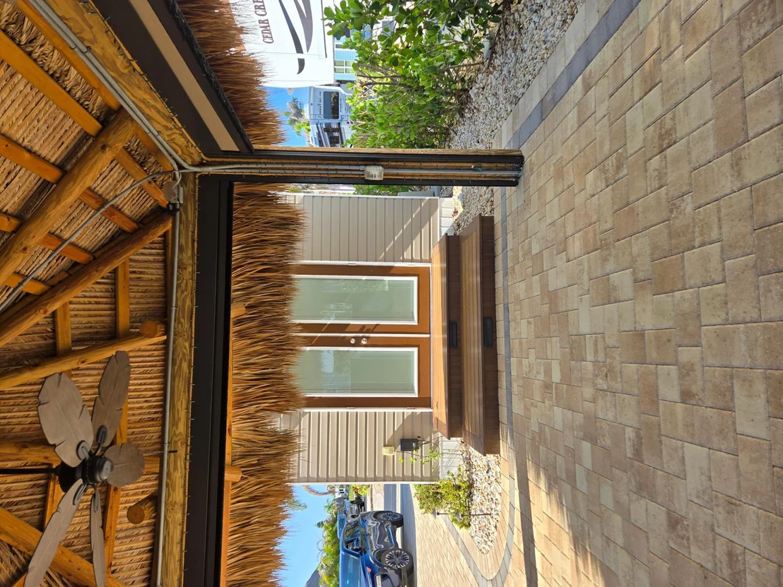 Photo of 639 34th Trace SW