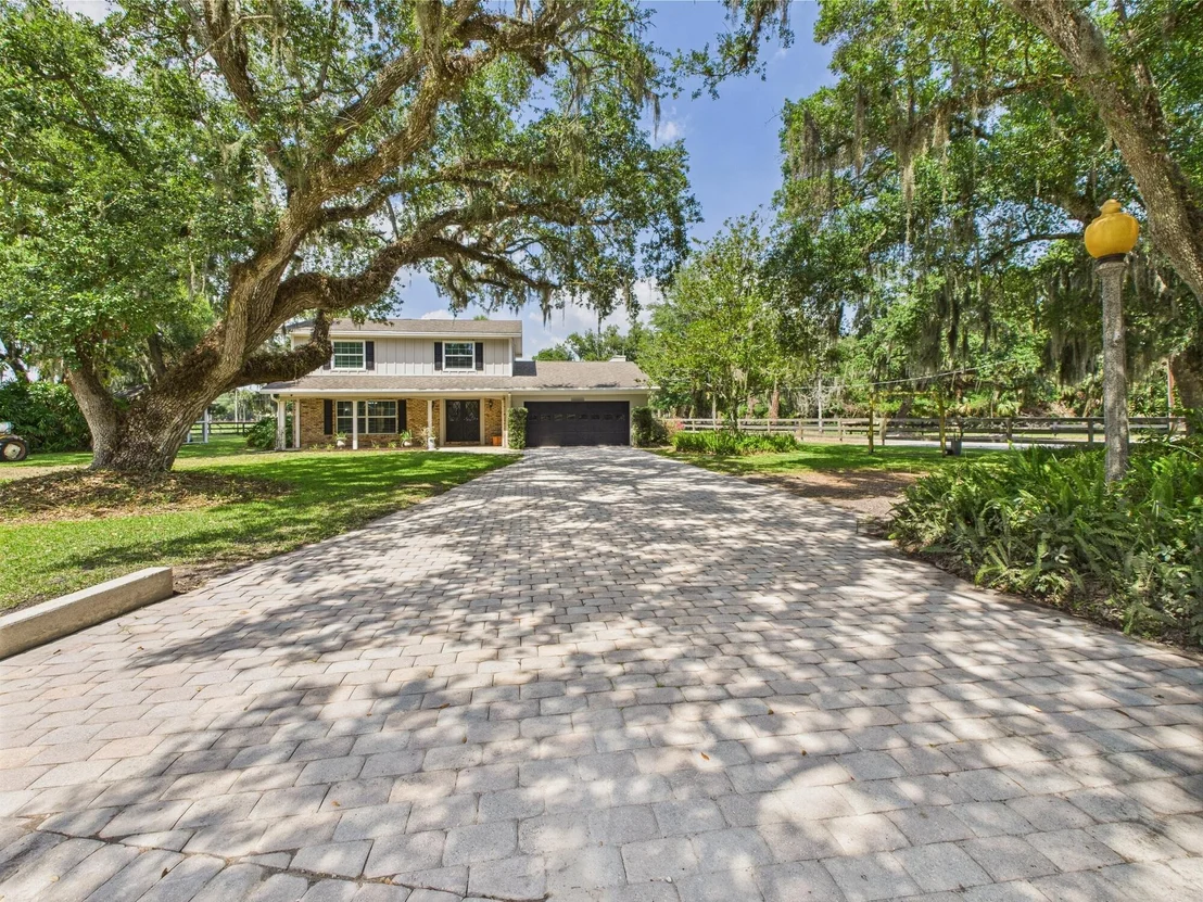 Photo of 2045 SW 18th Lane