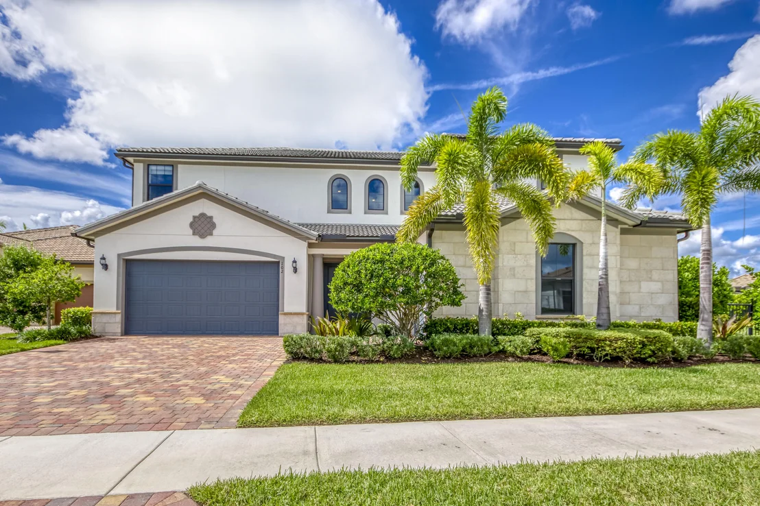 Photo of 102 Cerulean Key Way