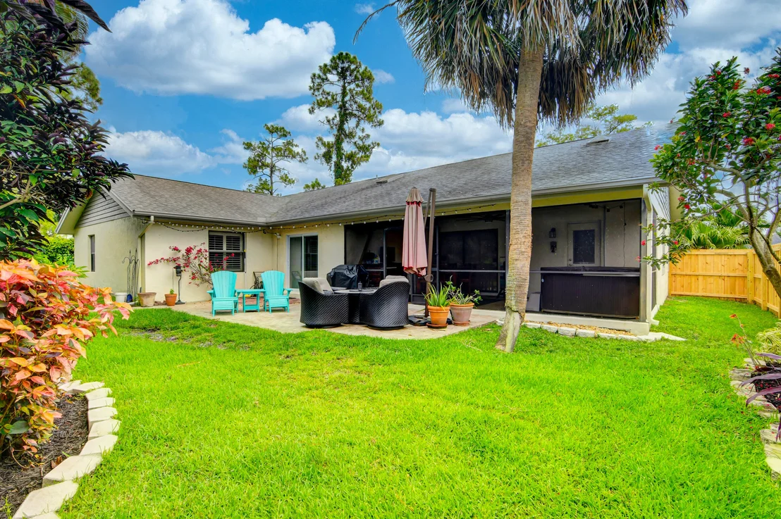Photo of 693 Blueberry Drive