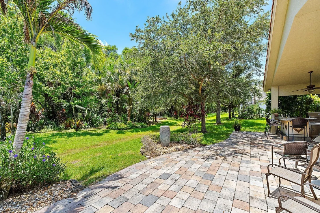 Photo of 1292 SE Fleming Way