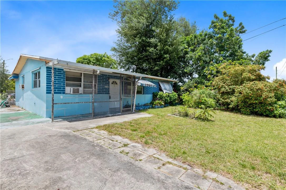 Photo of 3500 Sutton Road