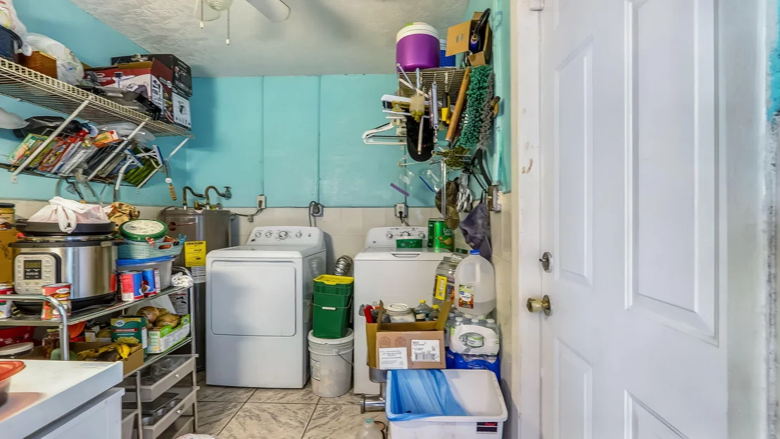 Photo of 1048 WHITAKER Road