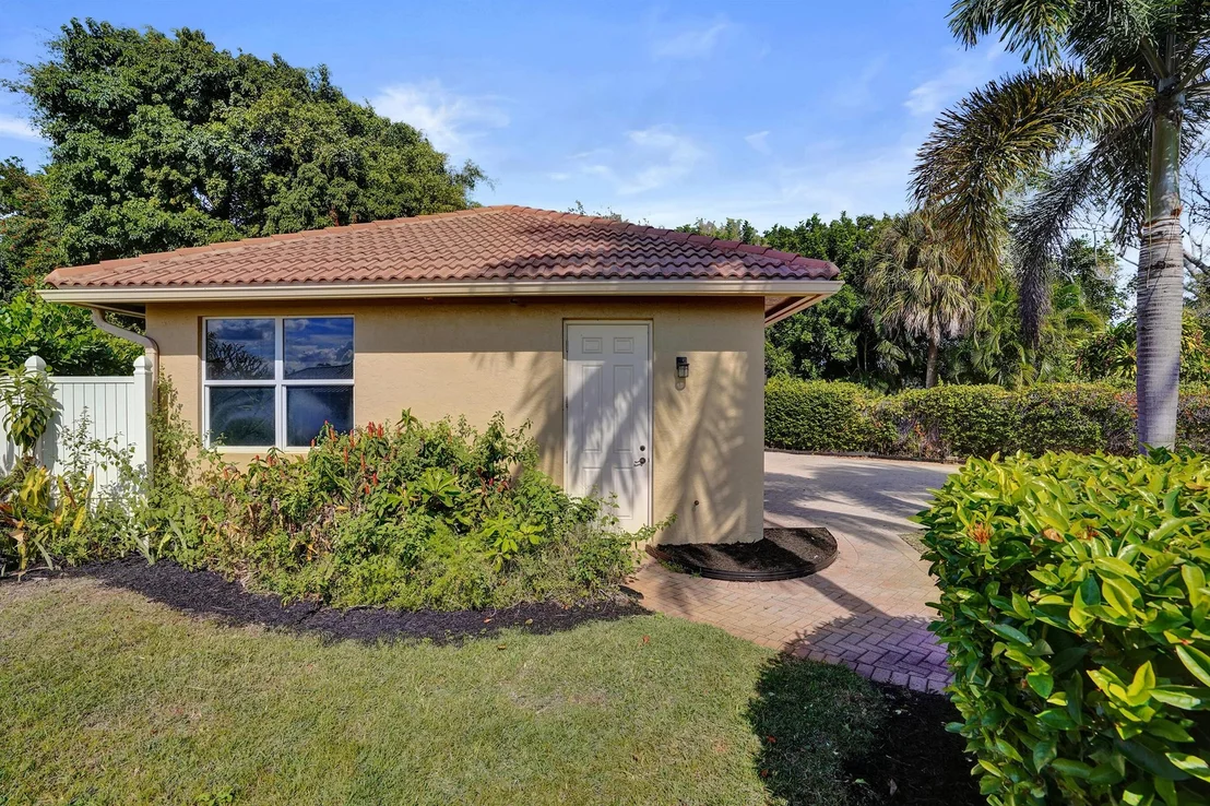 Photo of 603 N Cypress Drive